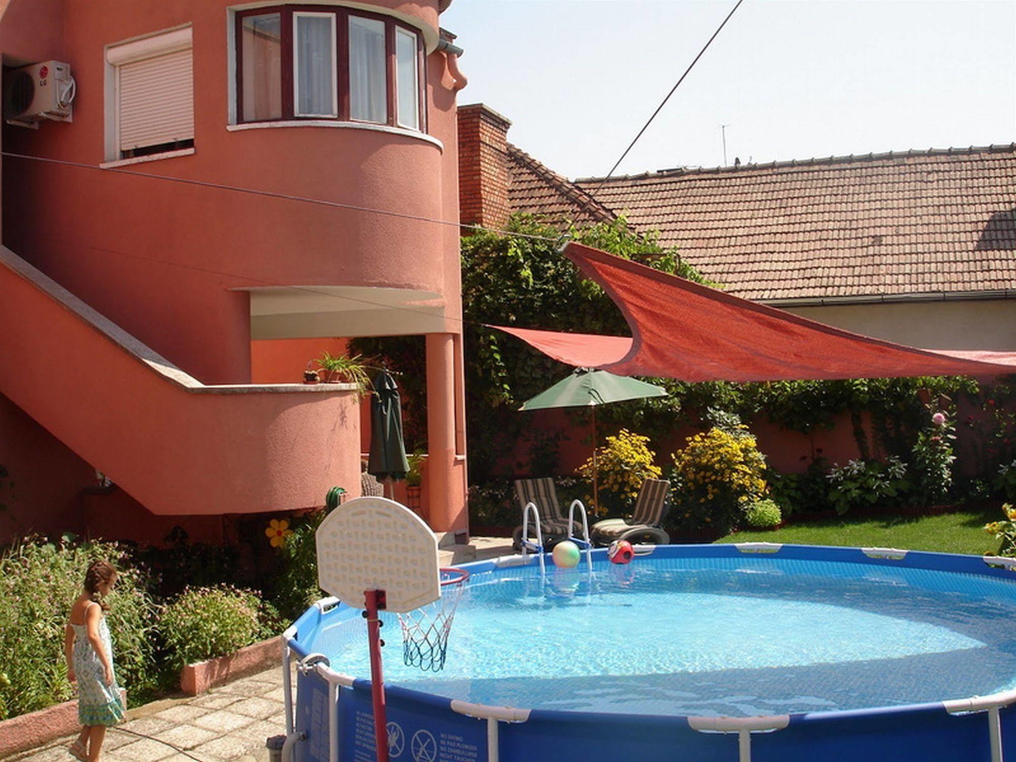 Villa-Hotel Escala Cluj-Napoca Exterior foto